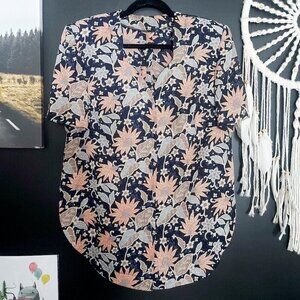 VINTAGE Navy Peach Tan Floral Shortsleeve Button Down
